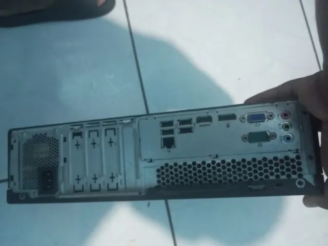 Computador Desktop Lenovo M710s I3 7g 4gb  HD 500gb - Foto 4