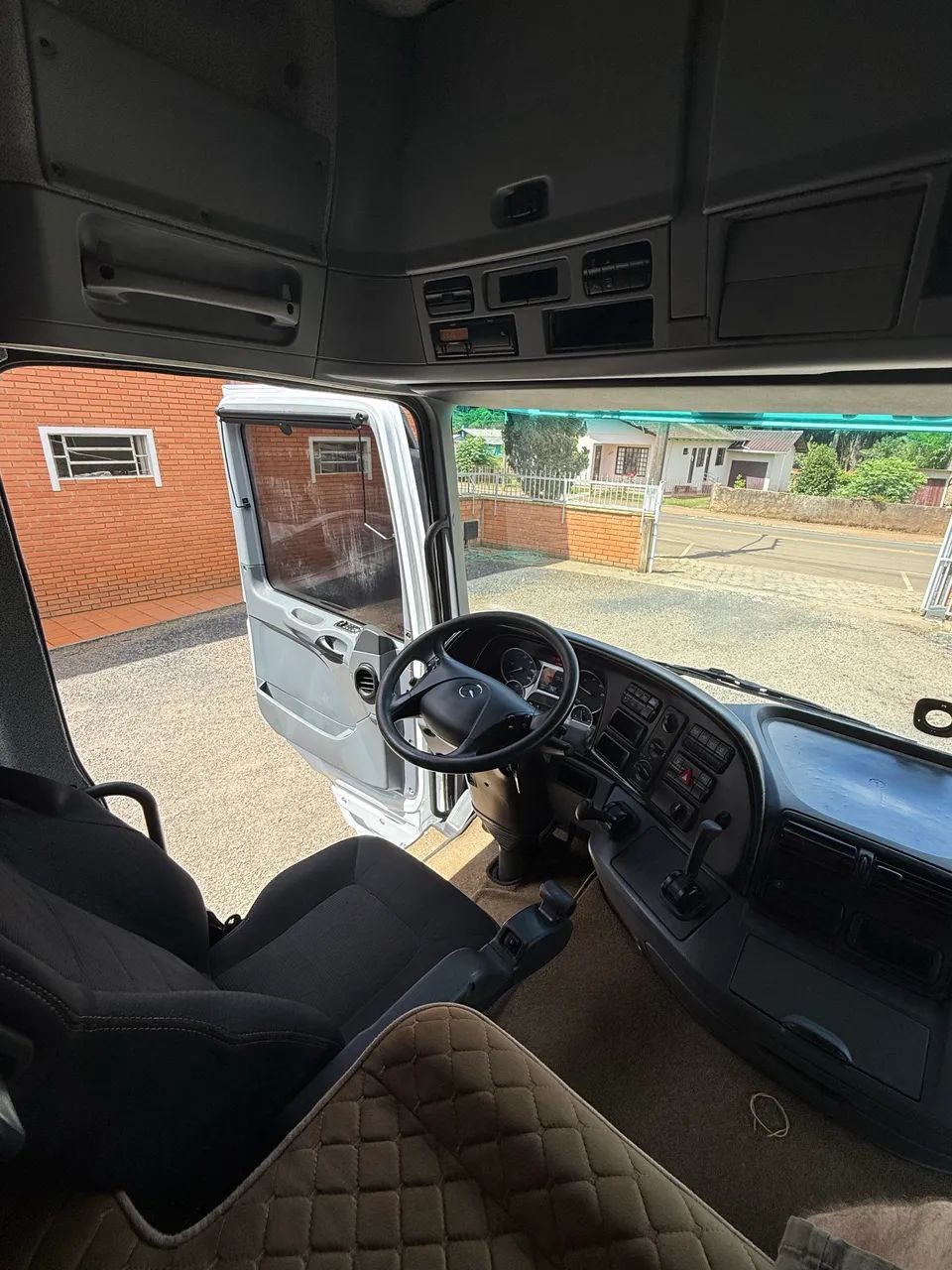 Mercedes Actros 2651LS6x4 - Foto 13