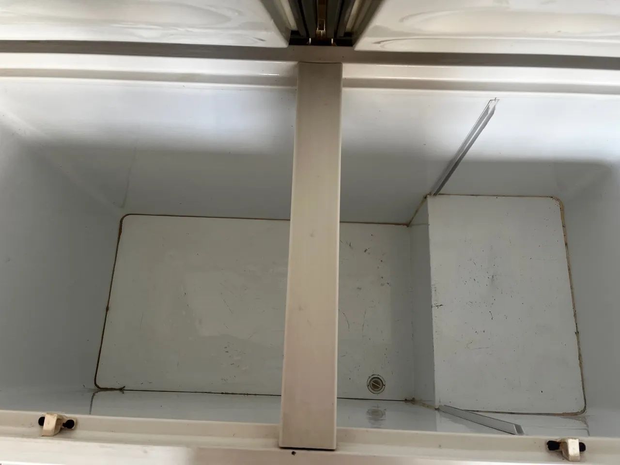 Freezer metalfrio 500 litros 