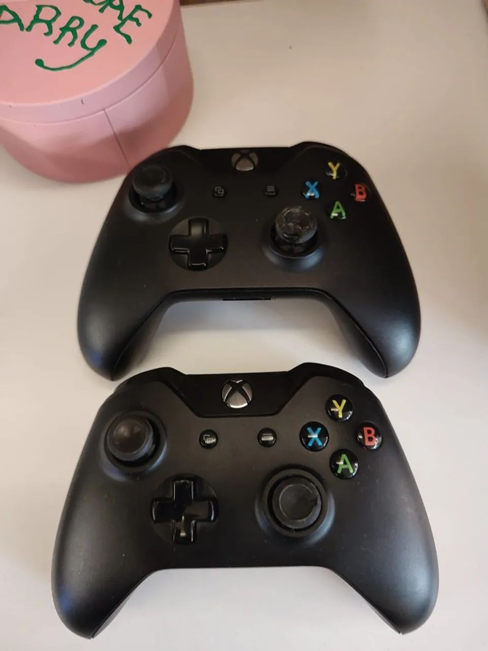 Xbox One Preto 500G + 2 Controles + Kinect + 31 Jogos - Foto 2