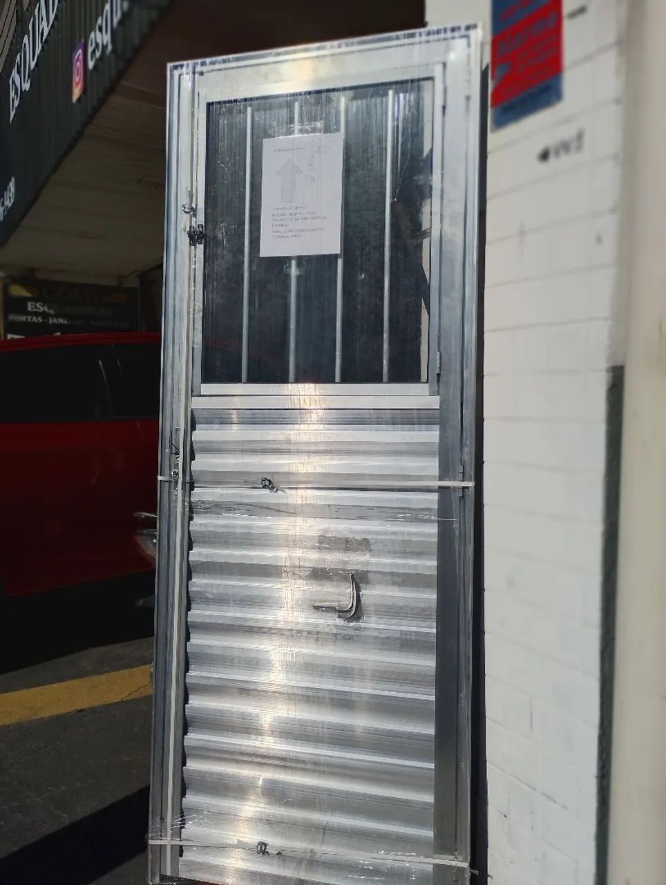 Oferta exclusiva - Porta de alumínio 70 ou 80cm com grade  - Foto 2