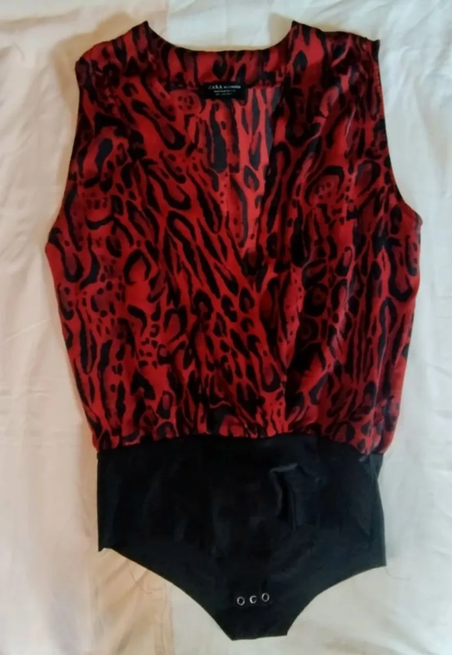 Body feminino estampado zara, tam. M