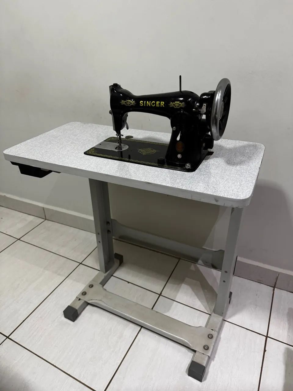 Máquina de costura Singer - Foto 5