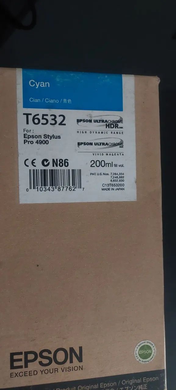 Tinta Epson novo original  T6532
