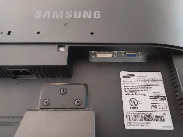Monitor Samsung SyncMaster 931bw 19' - Foto 3