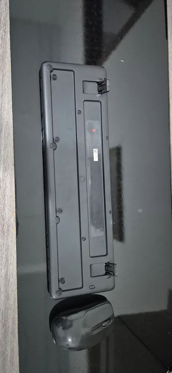 Logitech Wireless Keyboard and Mouse Combo64617598128770121