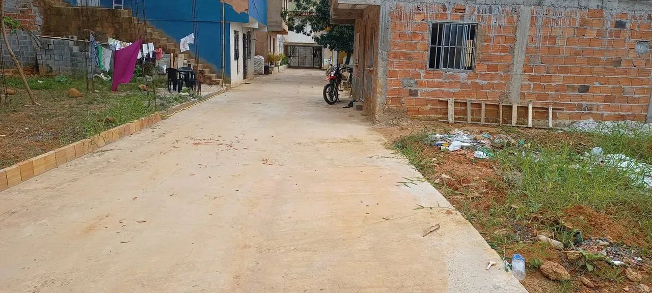 Vale dos lagos - Vendo casa com terreno em construção  - Foto 2