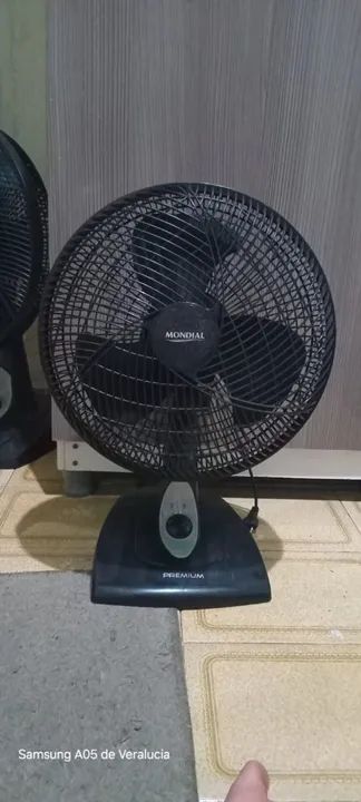 Vende se ventilador de 30 cm