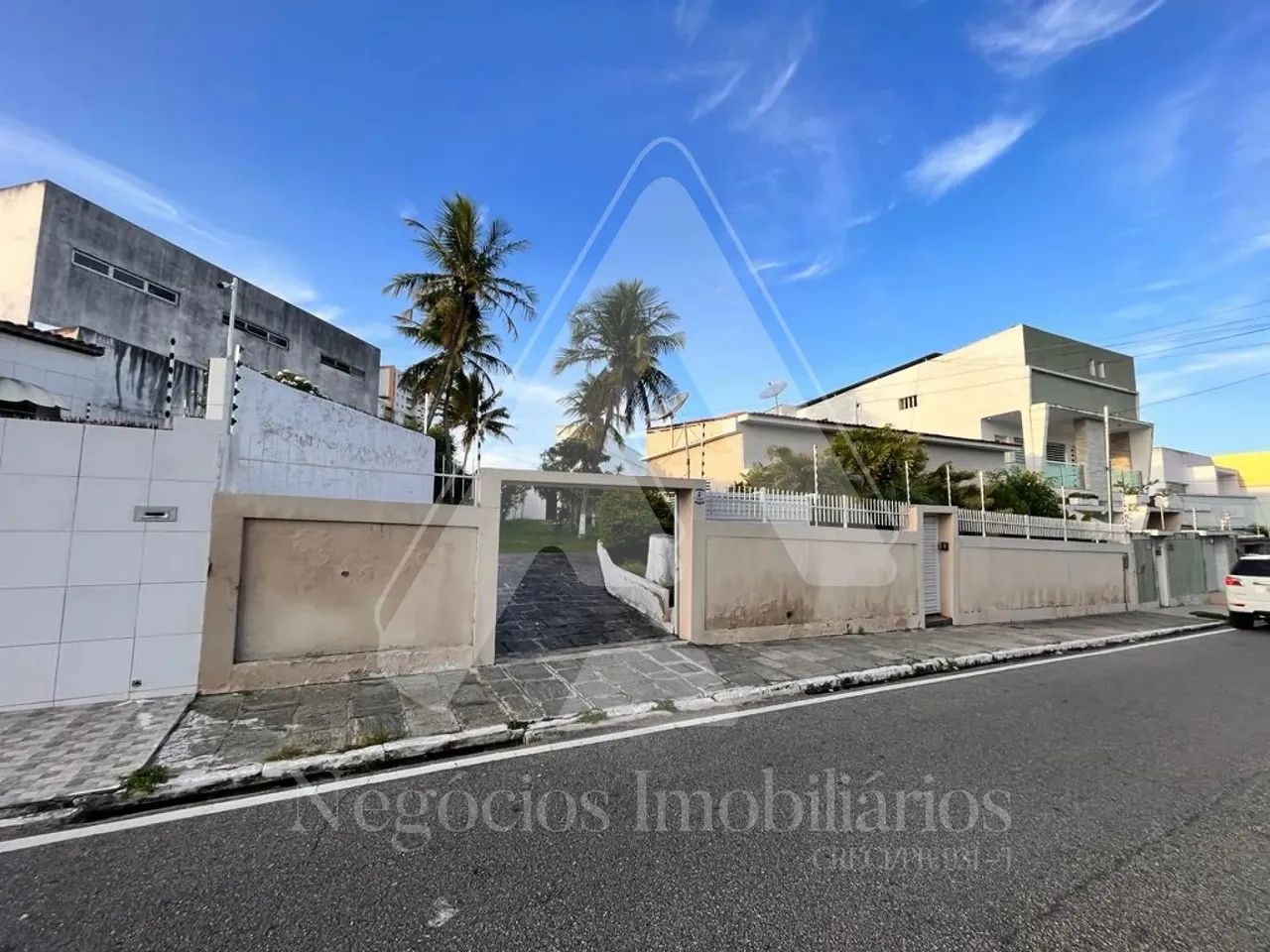 Área a venda no Centro