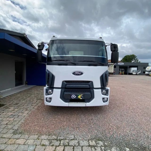 Ford Cargo 2429 6x2 2013 - Foto 3