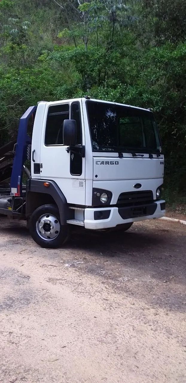 Ford cargo 816s