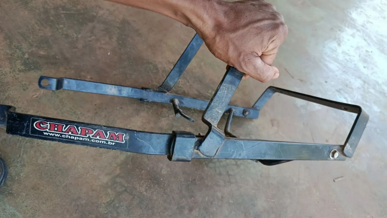 Suporte chapam da honda fan e estart  150  - Foto 2