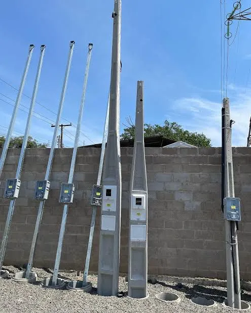 Postes de concreto para rede elétrica