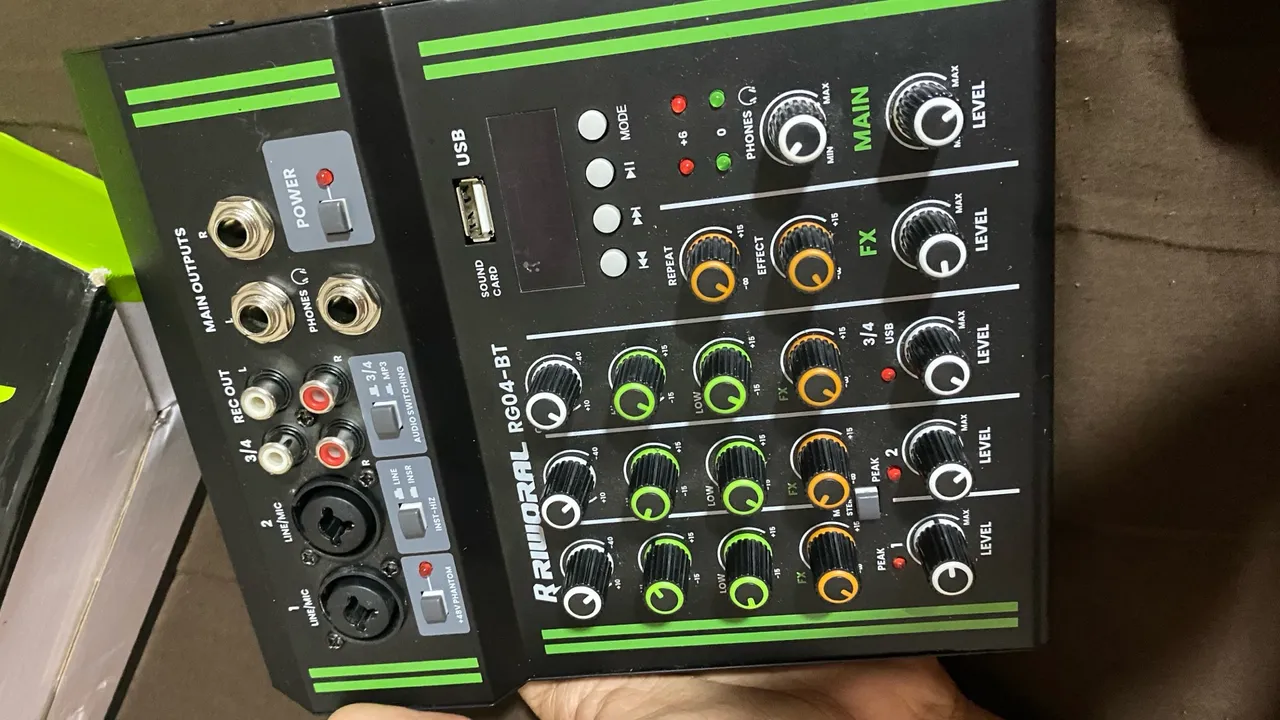 Mesa de Som RRIWORAL RG04-BT - Nova