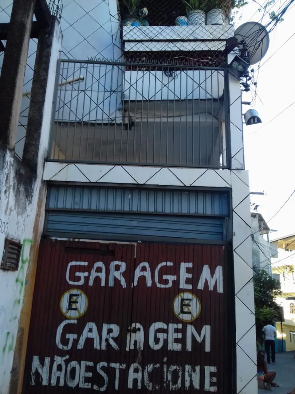 Alugo casas e kitNets mobiliadas incluso água e energia