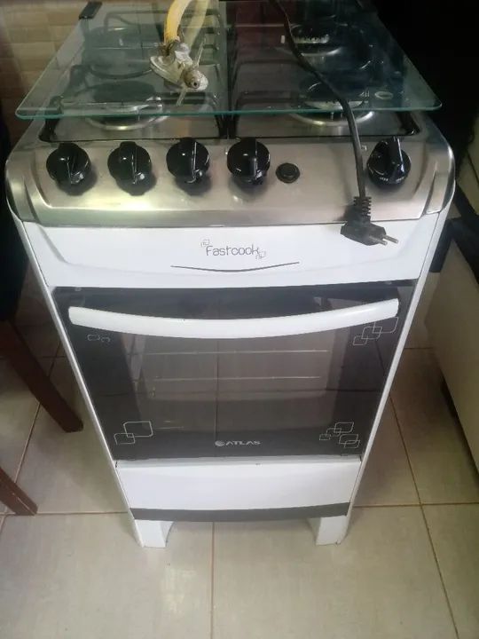 Fogão atlas  automático, entrego! 
