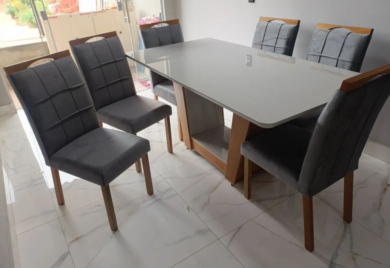 Mesa de jantar 6 cadeiras 160x80 ( cadeiras em madeira)