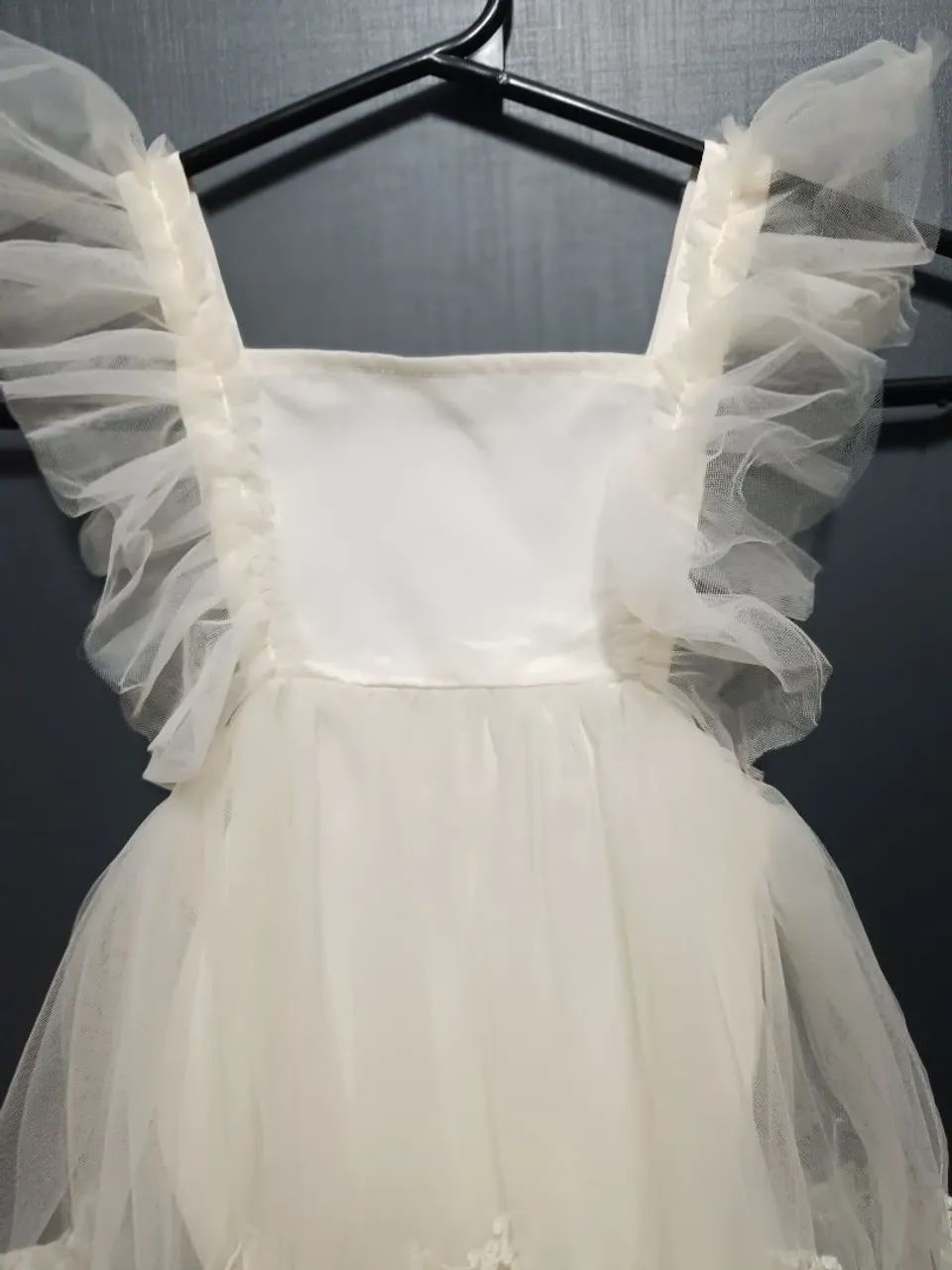 Vestido branco de renda para menina - Foto 2