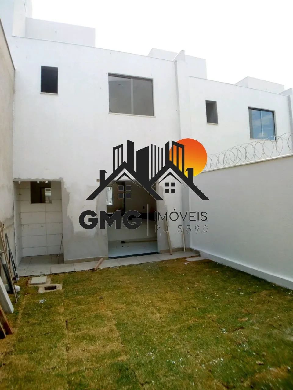 Casa Geminada 3 quartos 1 suite 2 Vagas - Foto 4