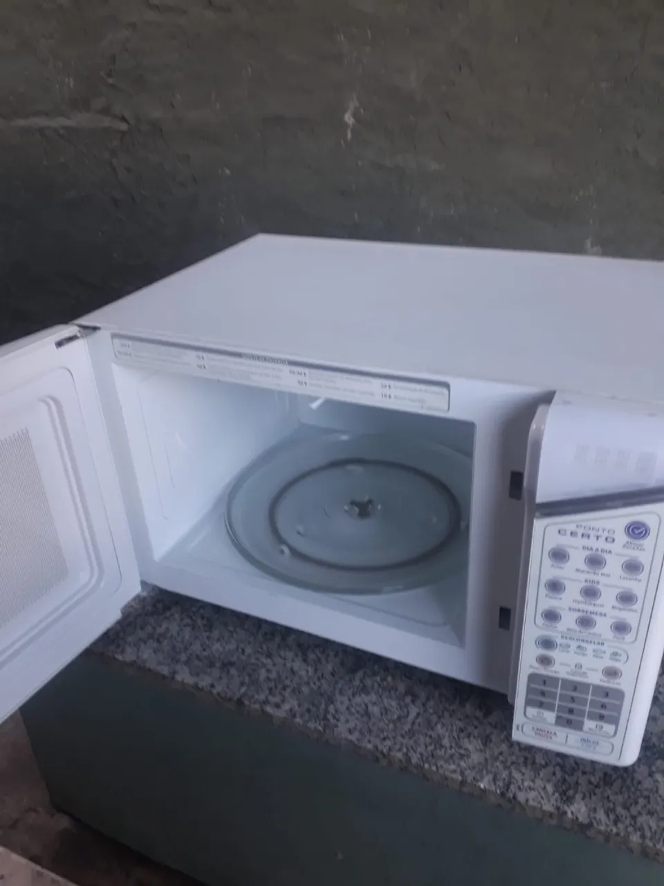 MICROONDAS ELECTROLUX 31 LITROS