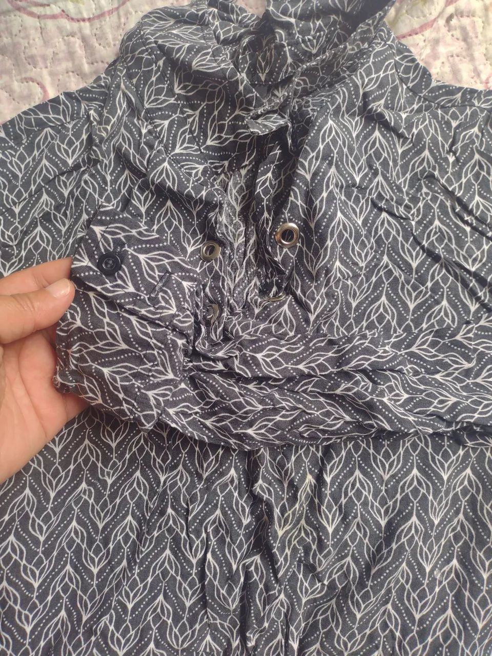 Blusa preta tamanho M - Foto 3
