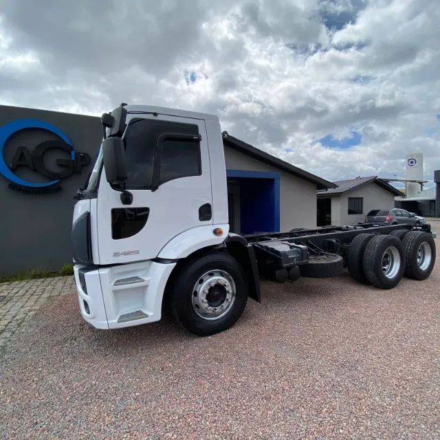 Ford Cargo 2429 6x2 2013 - Foto 2