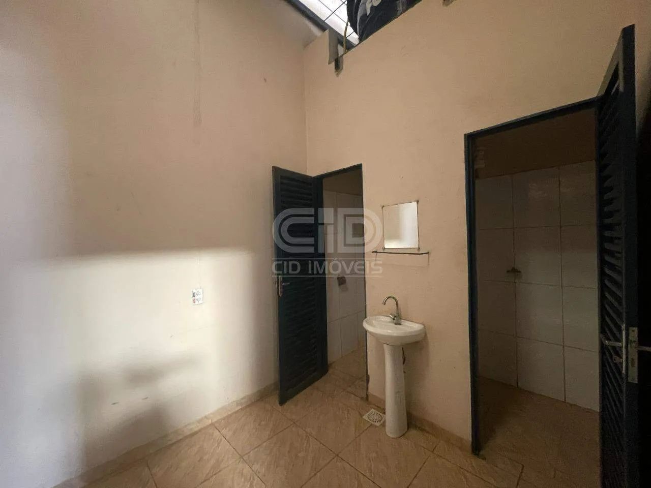 Galpão com 130m² no bairro Morada do Ouro - Foto 3