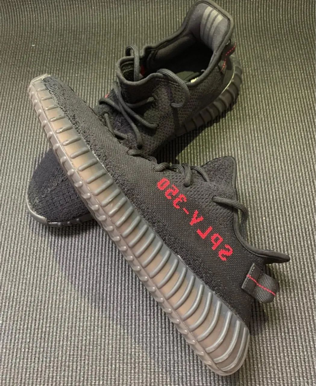 Adidas Yeezy Boost 350 V2 Black Red Calçados Quarenta Horas