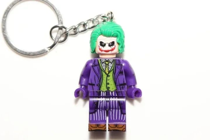 Minifiguras LEGO Batman Boneco e Chaveiro - Perfeitas para Colecionadores e Presentes! Jok - Foto 4