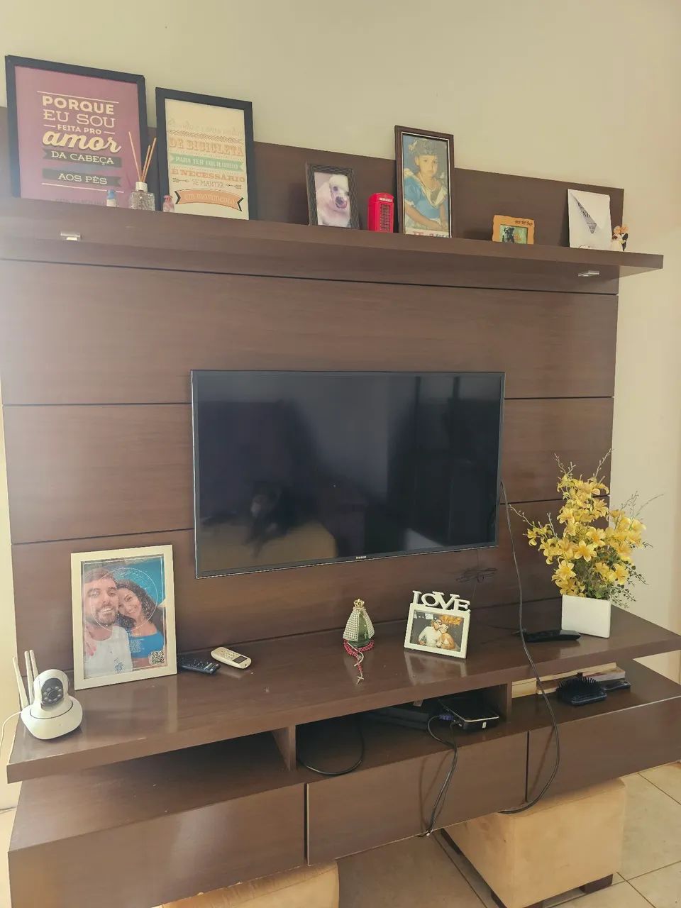 Conjunto painel tv e espelhos64520807187458124