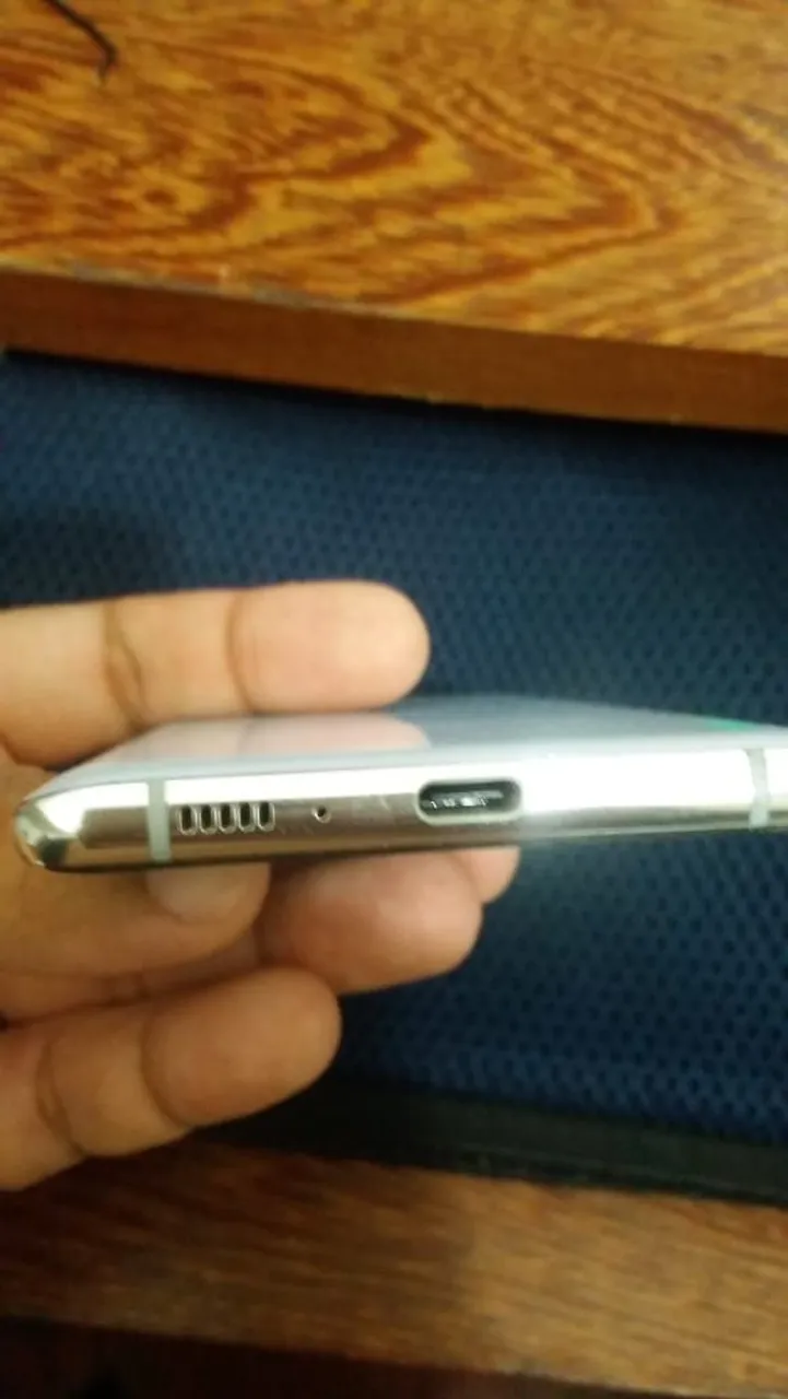 Samsung S10 Lite