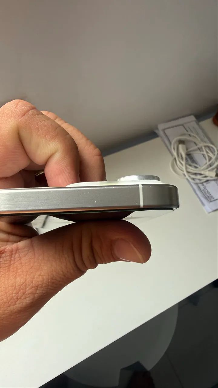 iPhone 15 Pro 256 - Foto 3