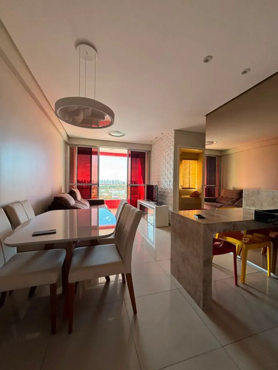 EDIFÍCIO JACARANDÁ  APARTAMENTO MOBILIADO COM 3 QUARTOS NO CRISTO REI