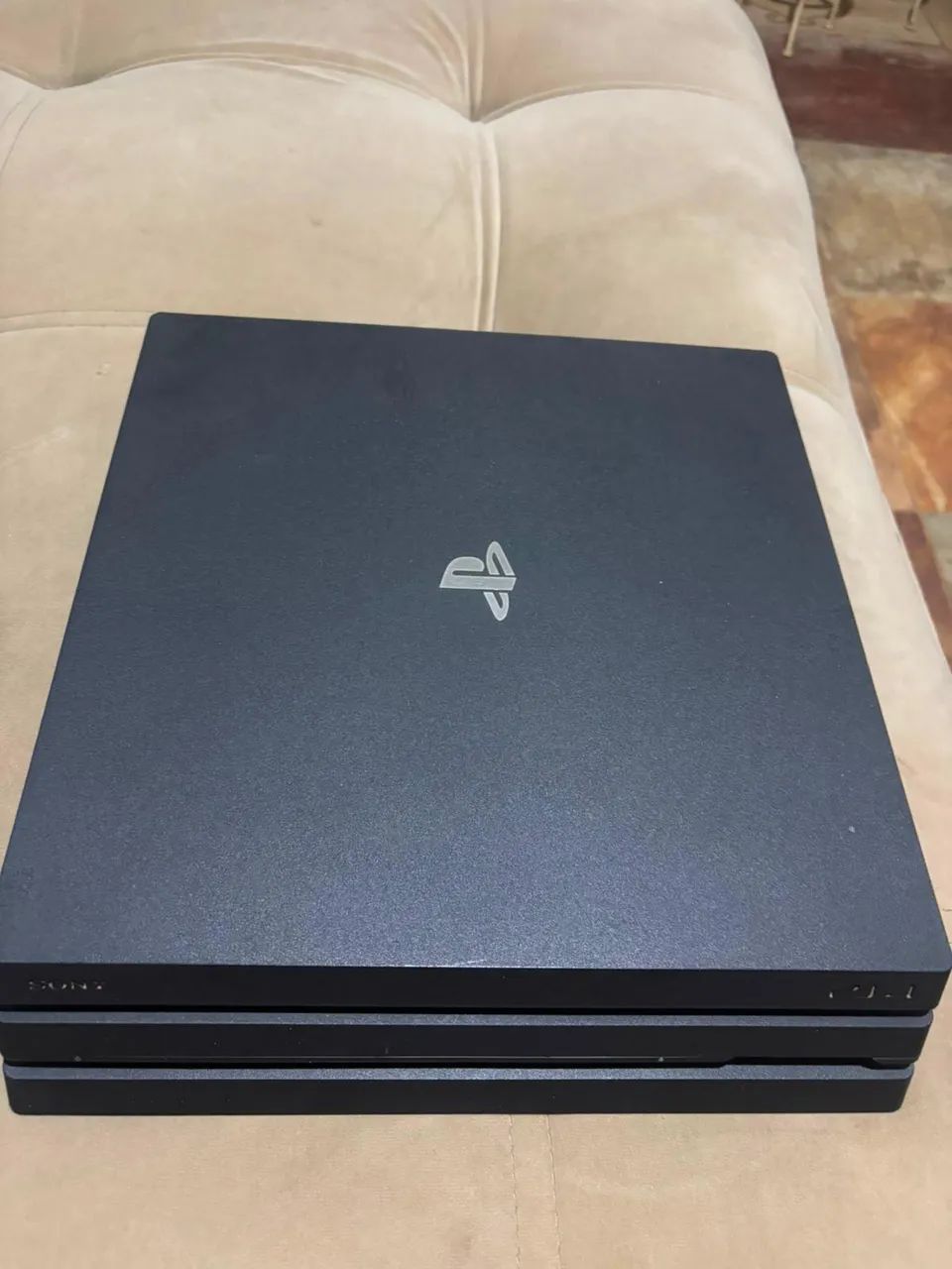 Ps4 Pro 1TB Standard Preto - Foto 4