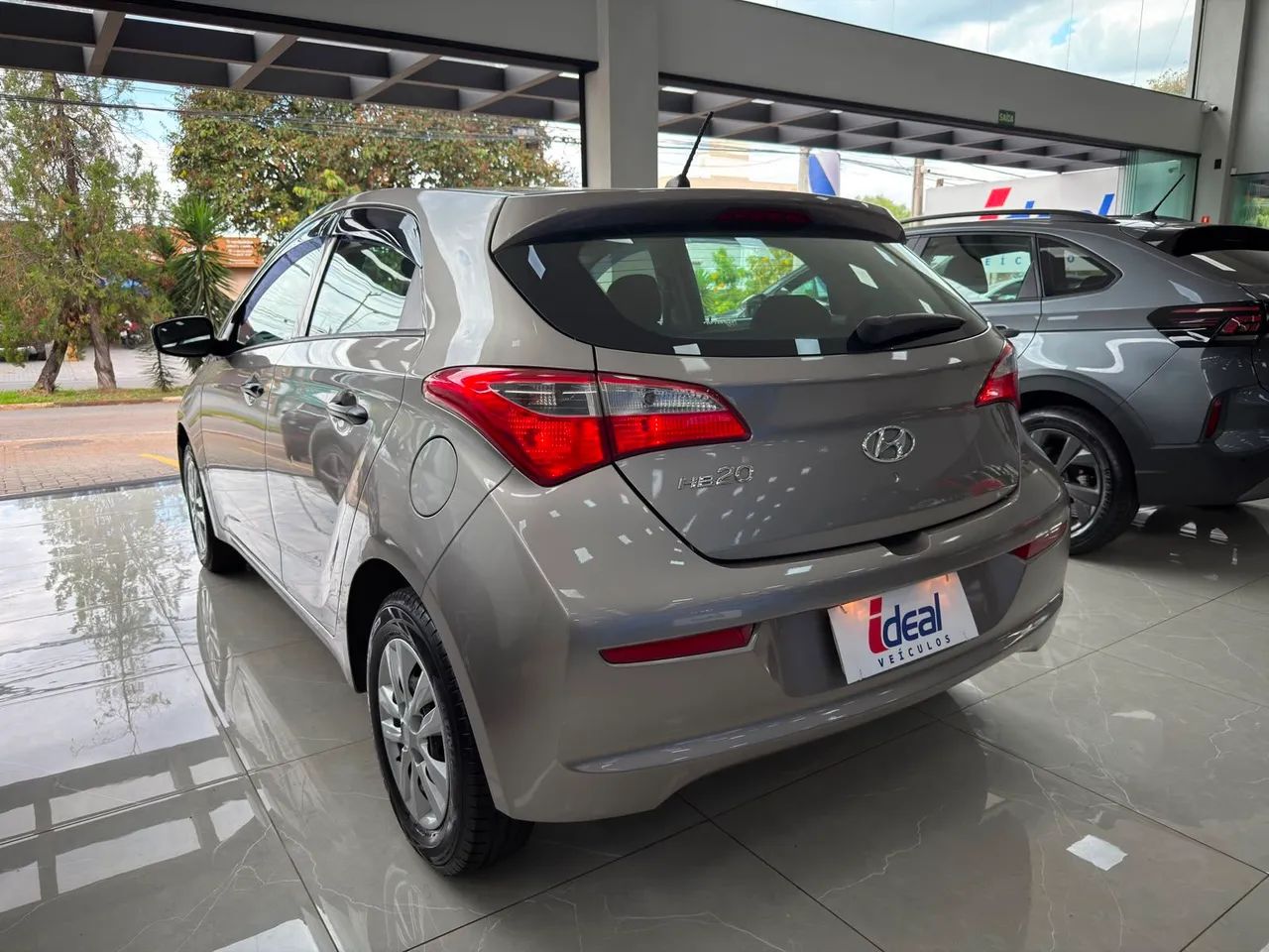 Hyundai HB20 Comf./c.plus/c.style 1.0 Flex 12V 2017 - Foto 3