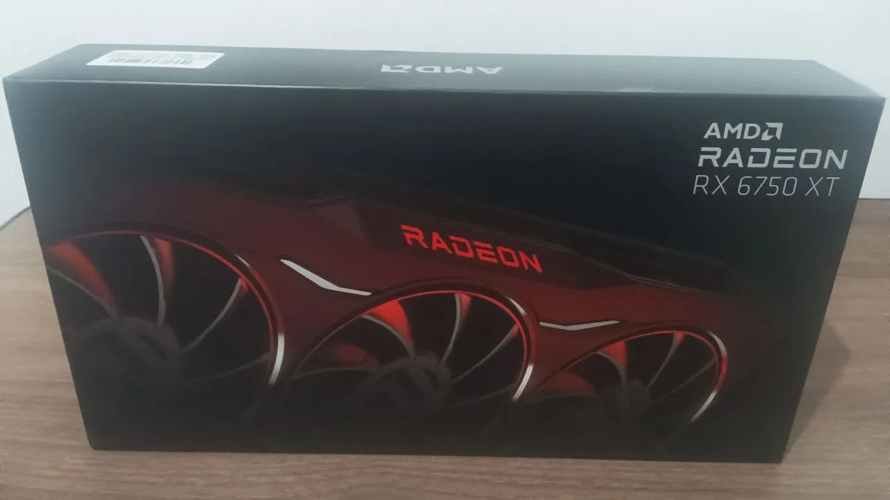 RX 6750 XT Founders Edition 12 Gb - Foto 3
