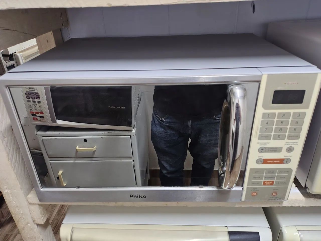 Microondas Philco 32 litros espelhado - Foto 2