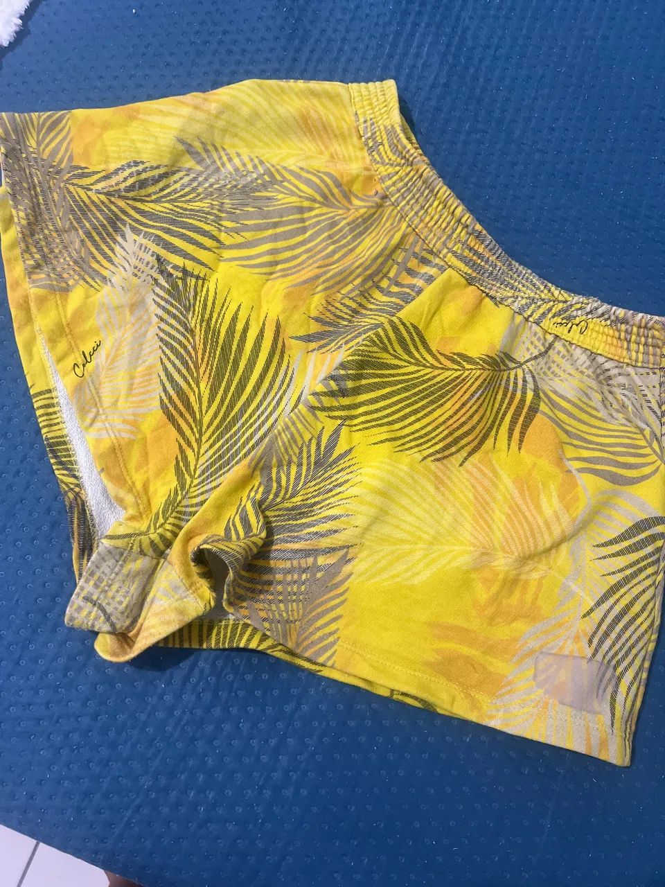 Short colcci