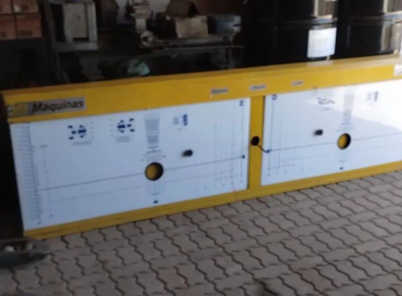 Painel de alinhamento automotivo  - Foto 3