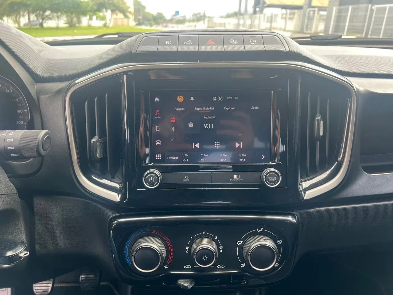Fiat Strada Volcano 1.3 Flex 8V CD 2022 - Foto 5