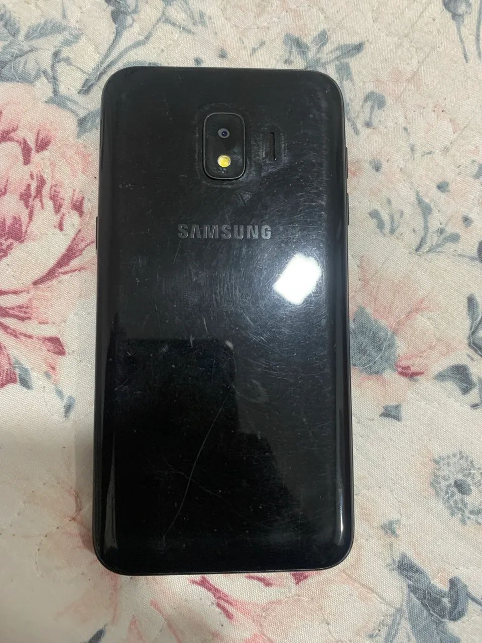 Celular j2core 