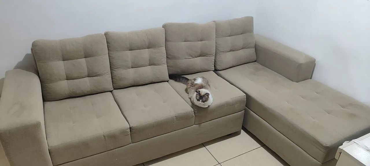 Sofá 4 lugares
