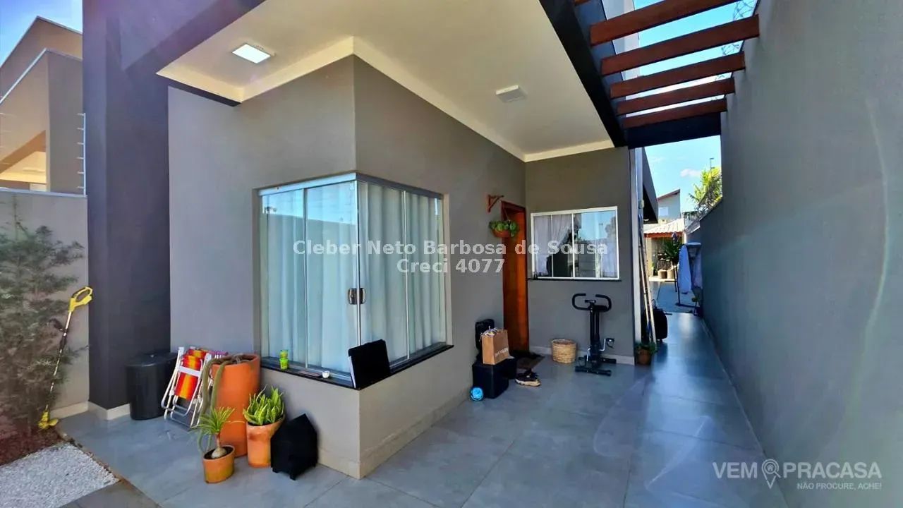 CASA TÉRREA COM PISCINA - ACEITA PERMUTA EM APARTAMENTO - Foto 2