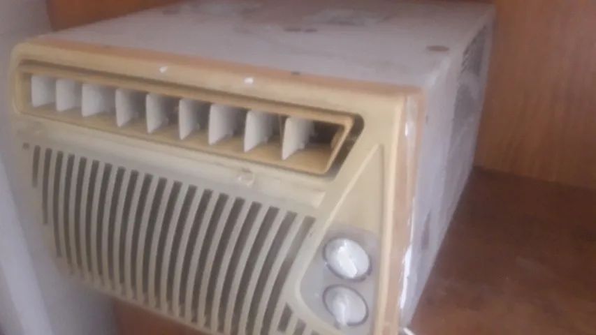 Vendo ar condicionado funcionando perfeitamente - Foto 2