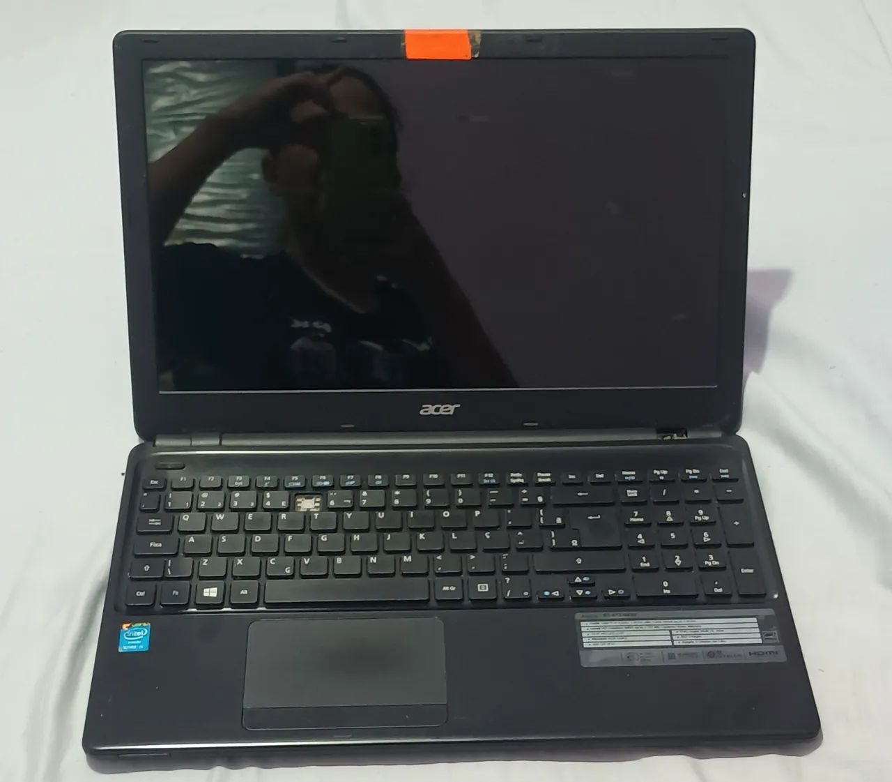 Notebook para retirada de peças