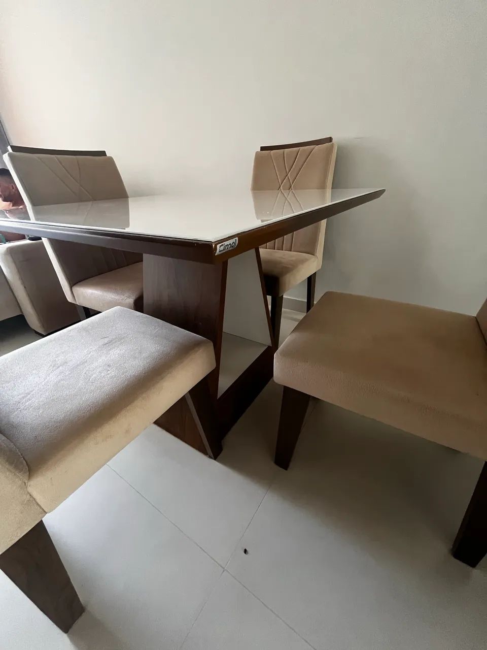 Mesa de jantar com 4 cadeiras - Foto 3