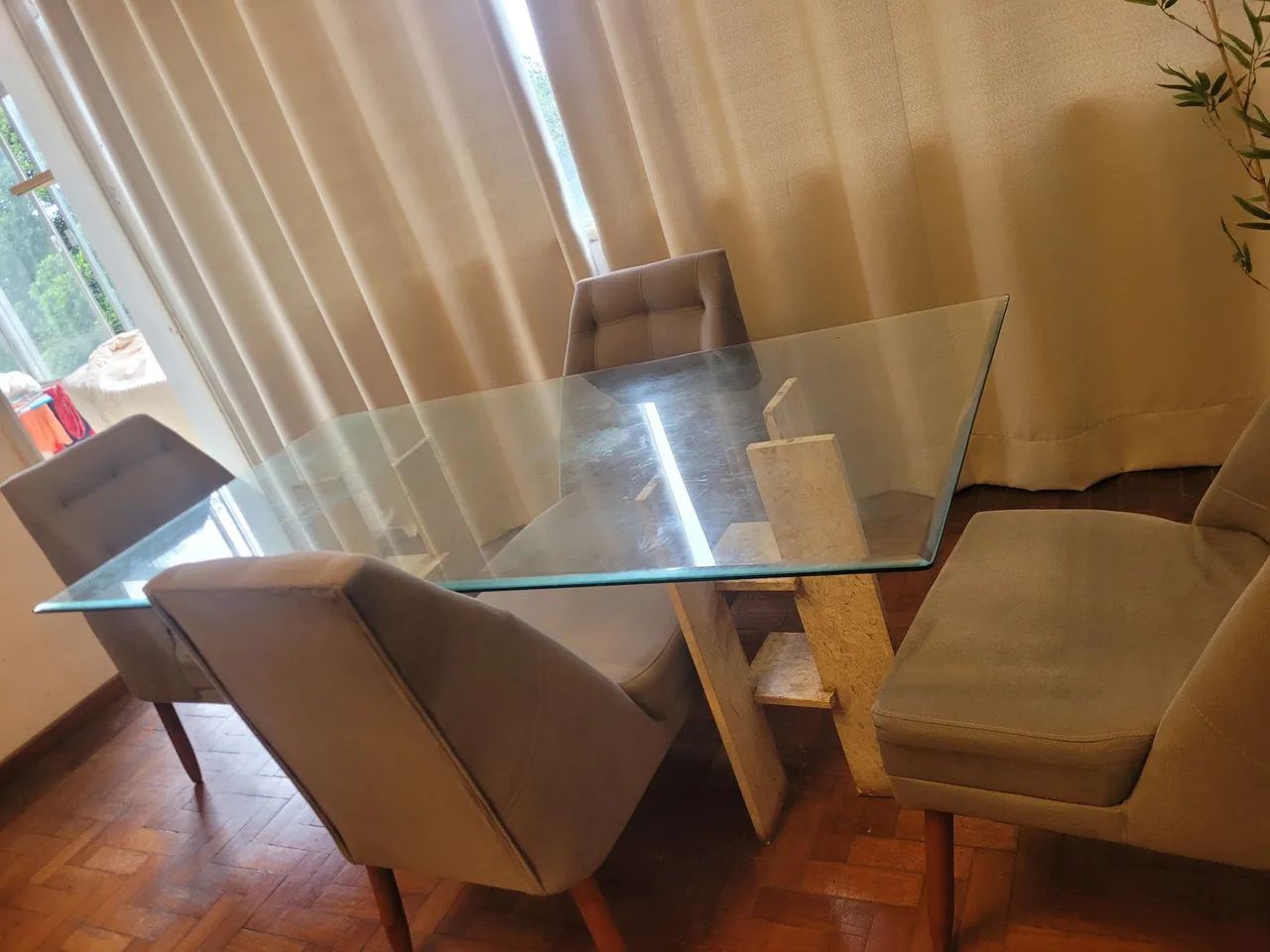 Mesa de jantar com 4 cadeiras  - Foto 3