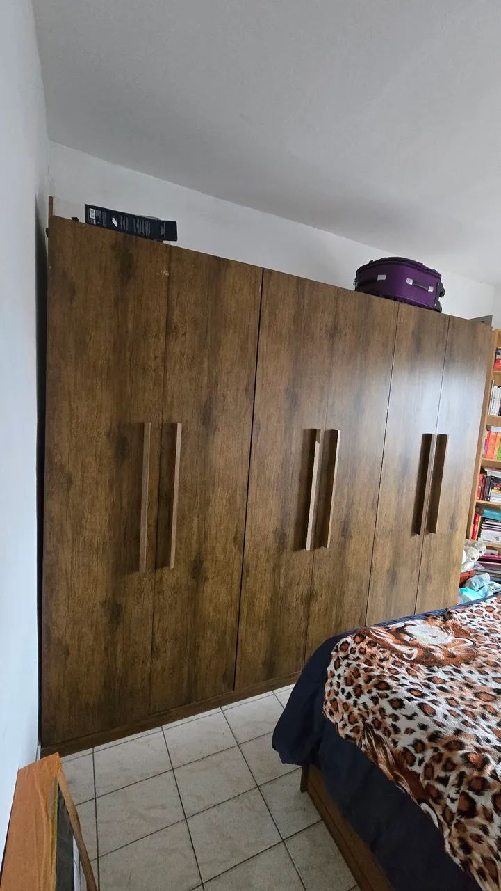 Guarda roupa casal 