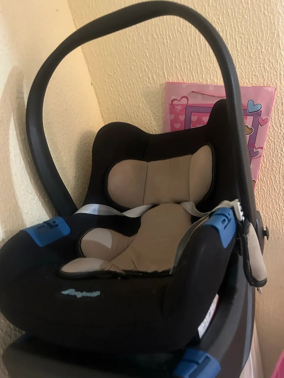 Vendo bebê conforto com base novo.  - Foto 2