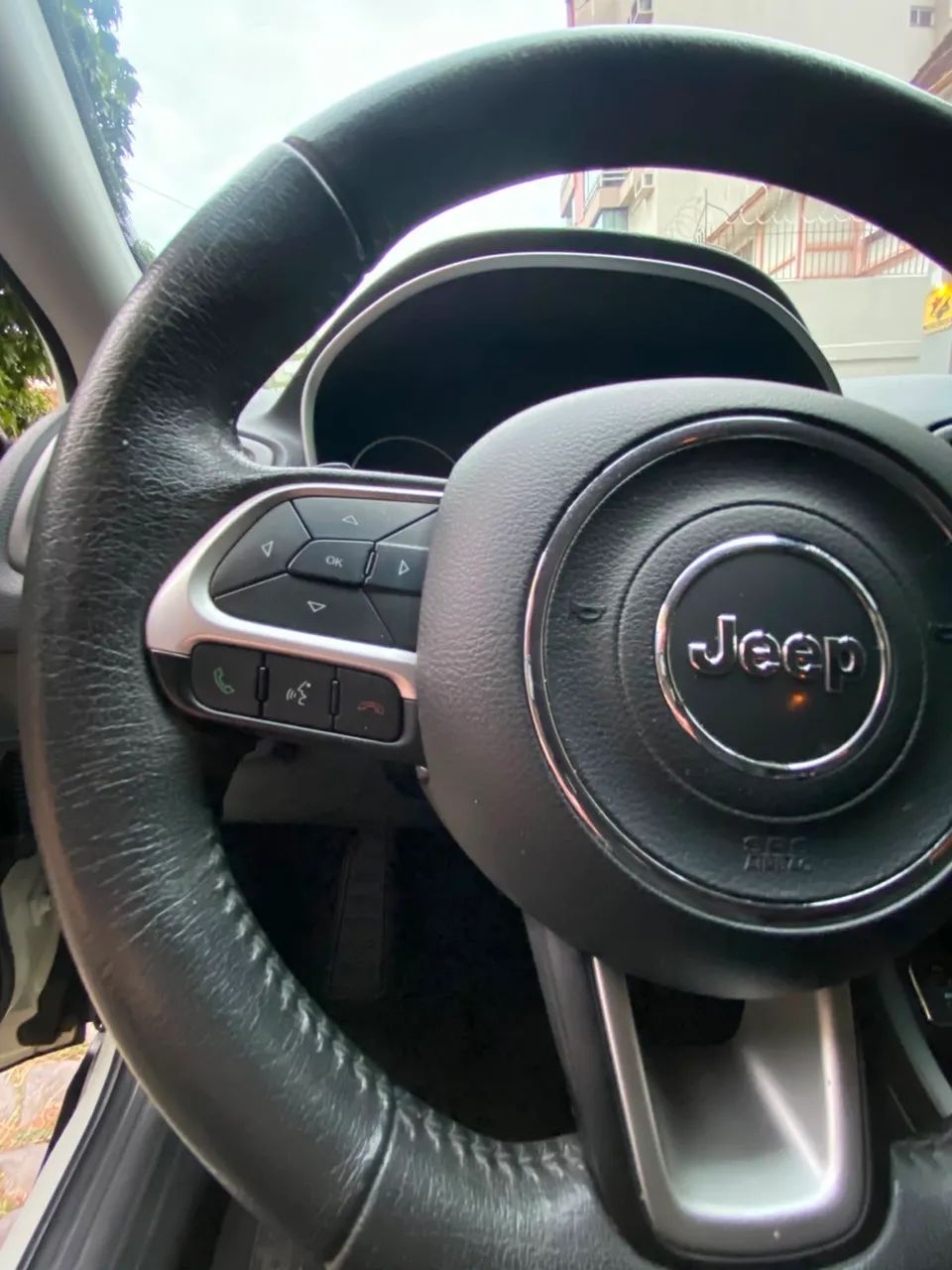 Jeep Compass 2.0 16V FLEX LONGITUDE AUTOMÁTICO 2017